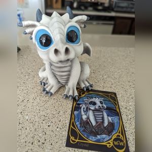 World of Wonders - Dreamland Dragons Series - Crystal